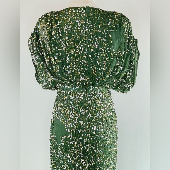 Ieena for Mac Duggal Draped Sleeve Emerald Sequin Gown, 4 - Picture 6 of 10